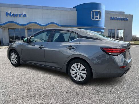 Used 2022 Nissan Sentra S w/ Trunk Package FWD image 3