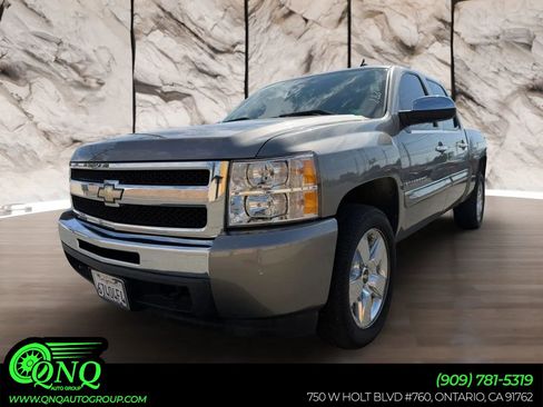 Used 2009 Chevrolet Silverado 1500 LT w/ Regional Value Package RWD image 1