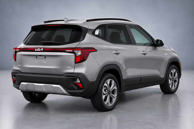 Used 2026 Kia Seltos LX AWD/4WD image 4