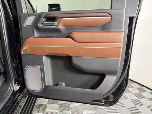 New 2026 GMC Sierra 2500 Denali Ultimate AWD/4WD image 15