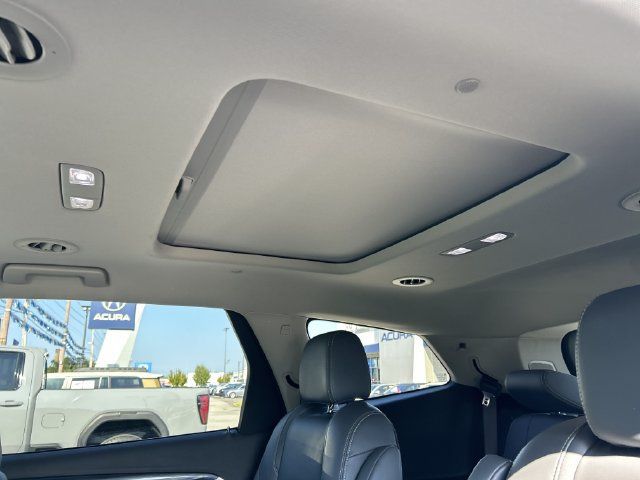 Used 2019 Buick Enclave Premium w/ Experience Buick Package FWD image 34