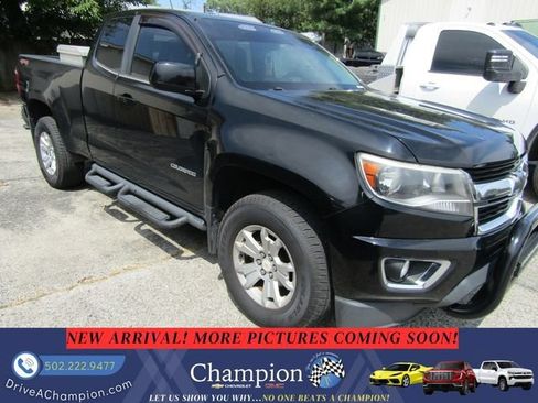 Used 2016 Chevrolet Colorado LT w/ LT Convenience Package AWD/4WD image 2
