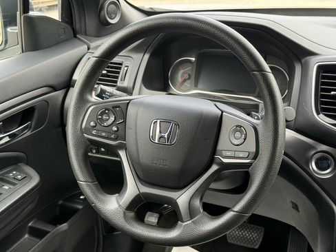 Used 2022 Honda Pilot Sport image 19