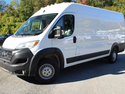 Used 2025 RAM ProMaster 3500 w/ Convenience Group