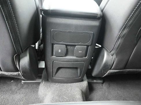 Used 2023 Ford Explorer XLT w/ Equipment Group 202A image 25