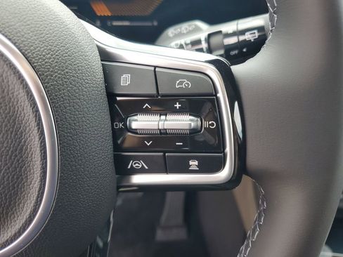 New 2026 Kia Carnival image 12