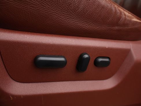 Used 2012 Ford F250 King Ranch w/ FX4 Off Road Pkg image 10