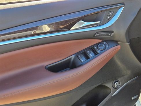 Used 2021 Buick Enclave Avenir w/ Avenir Technology Package image 26