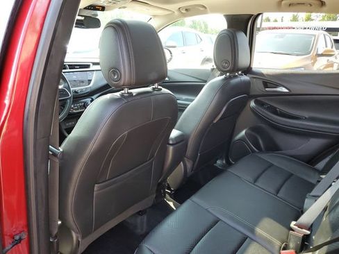 Used 2021 Buick Encore GX Essence w/ Advanced Technology Package AWD/4WD image 37