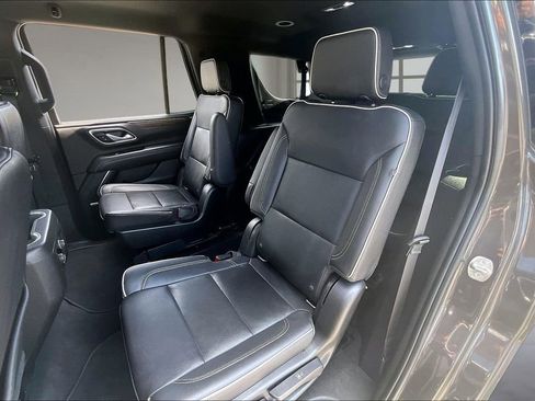 Used 2021 Chevrolet Tahoe Premier RWD image 21
