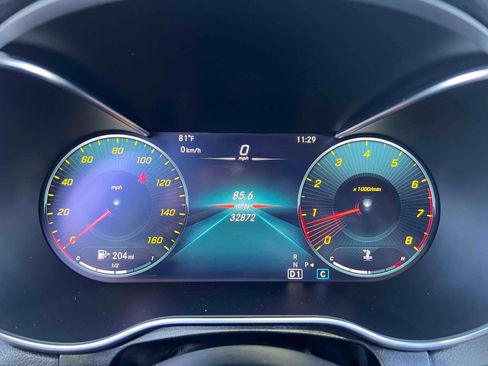 Used 2020 Mercedes-Benz GLC 300 4MATIC image 5