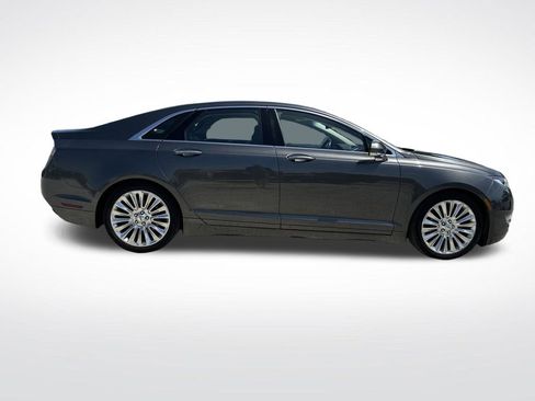 Used 2016 Lincoln MKZ Base w/ Equipment Group 300A Reserve image 9