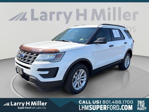 Used 2017 Ford Explorer 4WD w/ Class II Trailer Tow Package image 1