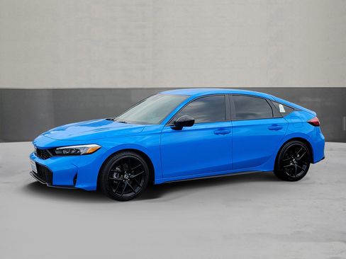 Used 2025 Honda Civic Sport image 1