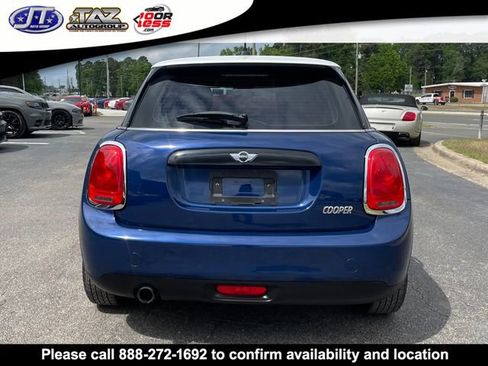 Used 2017 MINI Cooper 4-Door Hardtop FWD image 6
