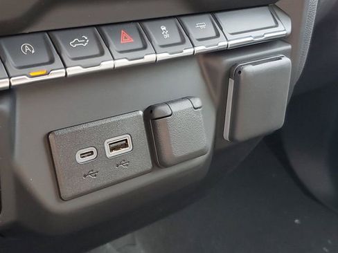 New 2026 Chevrolet Silverado 1500 Custom image 28