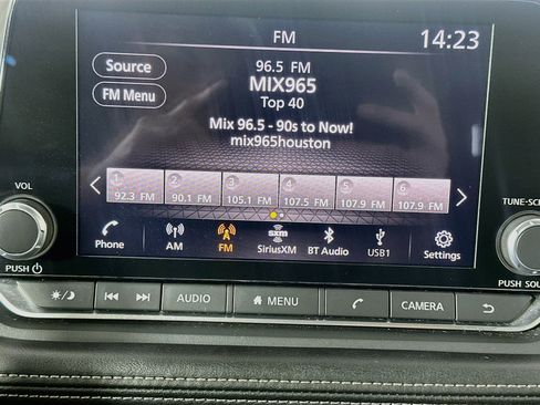 Used 2024 Nissan Rogue S FWD image 21