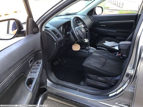 Used 2016 Mitsubishi Outlander Sport ES FWD image 8