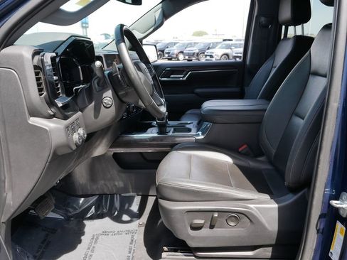 Used 2023 Chevrolet Silverado 1500 LTZ AWD/4WD image 16