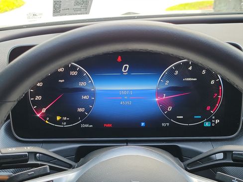 Used 2024 Mercedes-Benz C 300 Sedan image 20