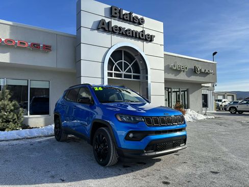 New 2026 Jeep Compass Latitude AWD/4WD image 1