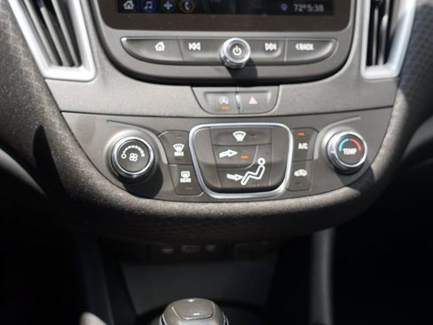 Used 2020 Chevrolet Malibu RS FWD image 24