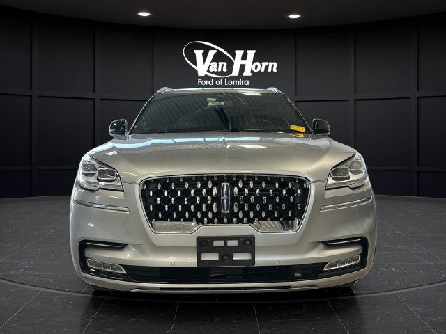Used 2023 Lincoln Aviator Grand Touring w/ Equipment Group 301A AWD/4WD image 2