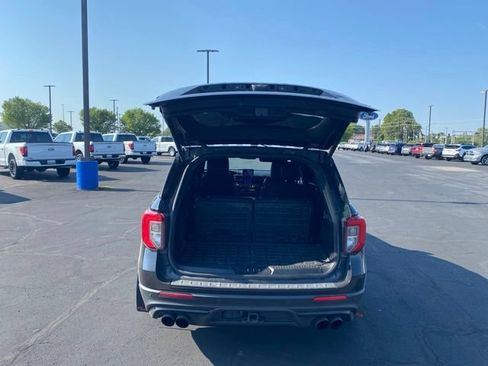Used 2020 Ford Explorer ST w/ ST Street Pack AWD/4WD image 5
