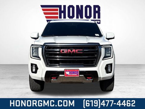 Used 2023 GMC Yukon AT4 w/ Technology Package image 8