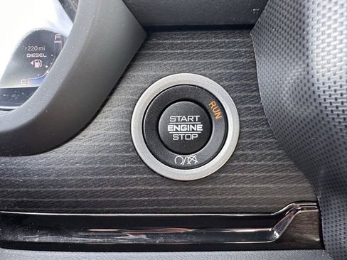 Used 2024 RAM 2500 Limited image 28