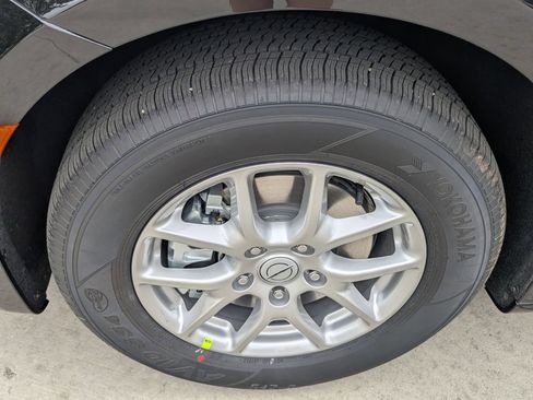 New 2026 Chrysler Pacifica Select FWD image 26
