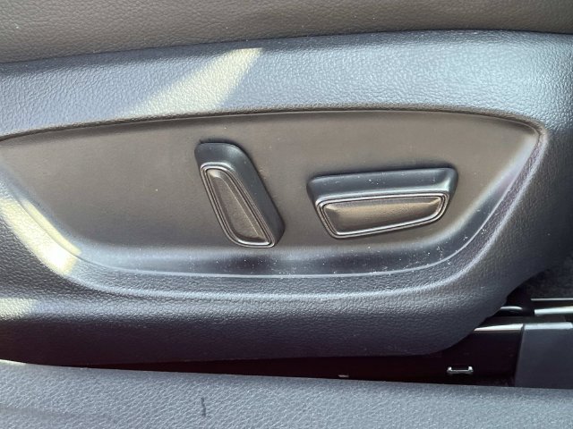 Used 2024 Toyota Camry XLE w/ Cold Weather Package FWD image 22