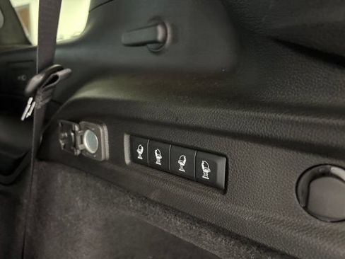 Used 2025 Jeep Grand Cherokee L Summit AWD/4WD image 11