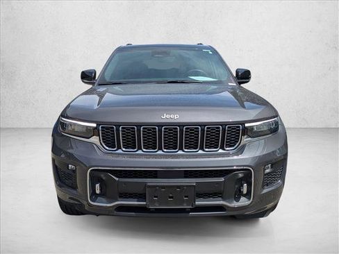 Used 2024 Jeep Grand Cherokee L Overland w/ Trailer Tow Package AWD/4WD image 2