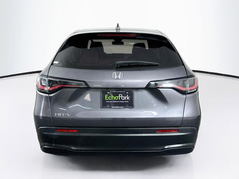 Used 2025 Honda HR-V LX image 7