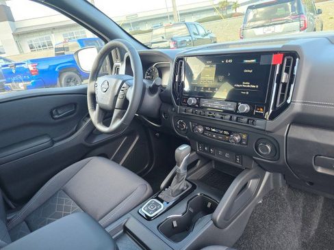 New 2026 Nissan Frontier SV w/ SV Convenience Package AWD/4WD image 10