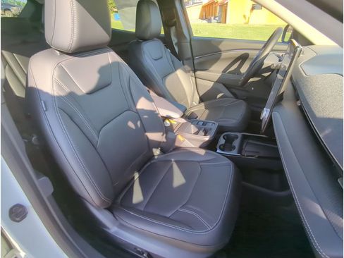 New 2025 Ford Mustang Mach-E Premium image 30