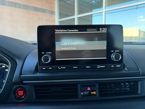 Used 2023 Honda Pilot Sport image 22