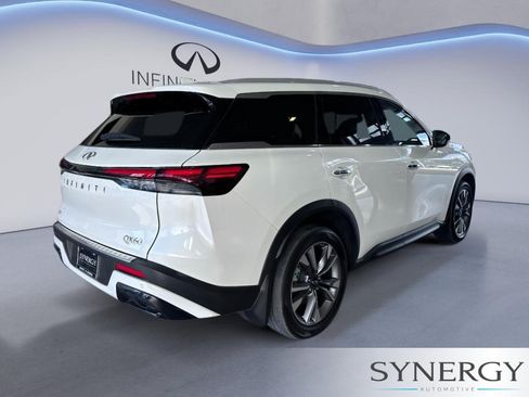 Certified 2023 INFINITI QX60 Luxe w/ Cargo Package AWD/4WD image 5