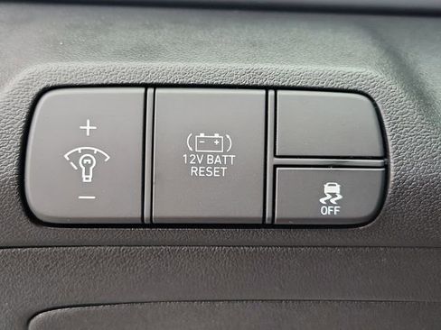 New 2026 Hyundai Elantra Hybrid FWD image 19