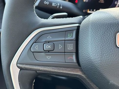 New 2026 Jeep Grand Cherokee Altitude image 19