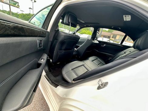 Used 2014 Mercedes-Benz E 350 Sedan image 6