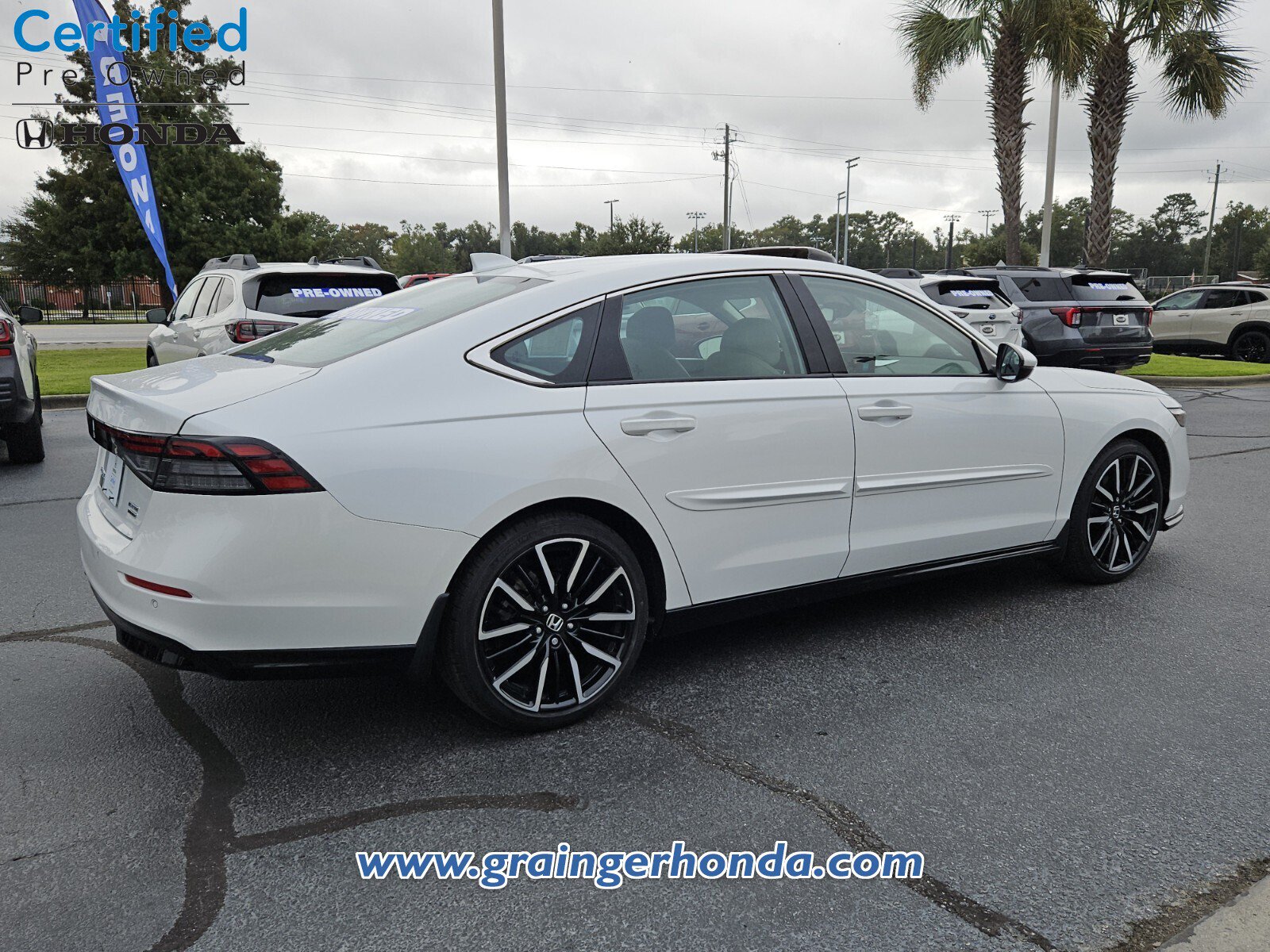 Certified 2023 Honda Accord Touring image 5