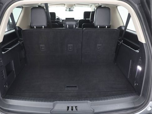 Used 2024 Ford Expedition Max XLT image 31