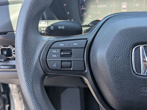 Certified 2024 Honda Accord LX image 21