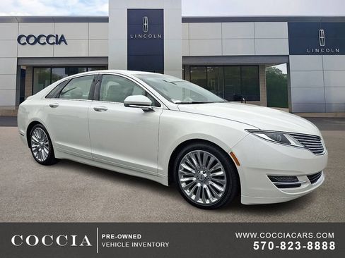 Used 2016 Lincoln MKZ AWD w/ Equipment Group 300A Reserve image 3