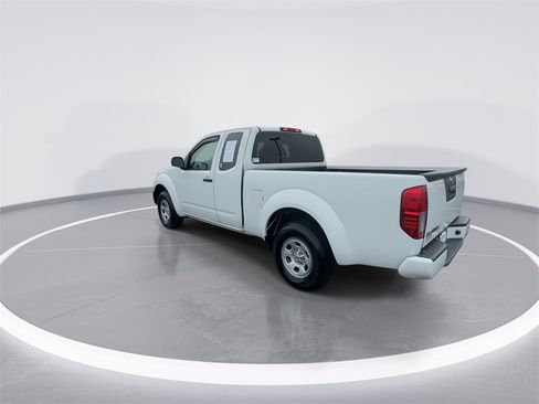 Used 2019 Nissan Frontier S image 6
