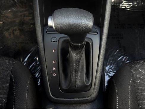 Used 2020 Kia Rio S image 16