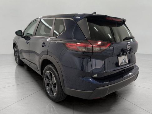 Used 2025 Nissan Rogue SV AWD/4WD image 20