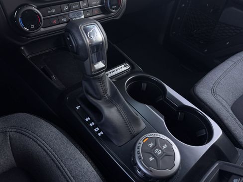 New 2026 Ford Bronco Big Bend image 17